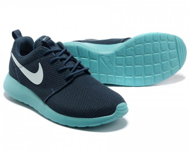nike roshe run bleu marine